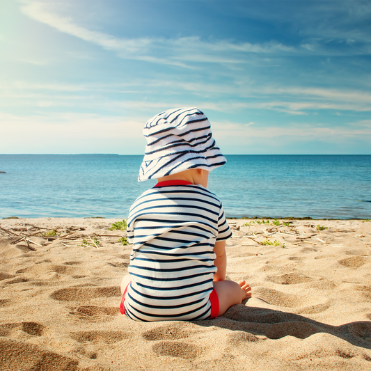 10 Essential Tips for Beach Days with a Newborn